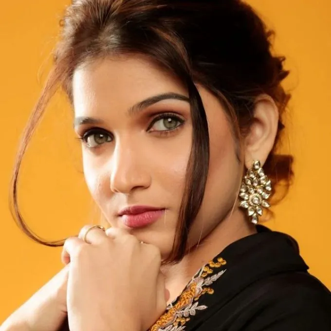 Jahnavi Killekar Height