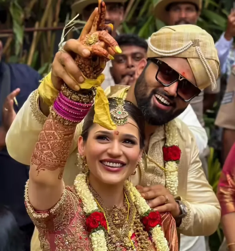 Aviva Bidapa Relationship